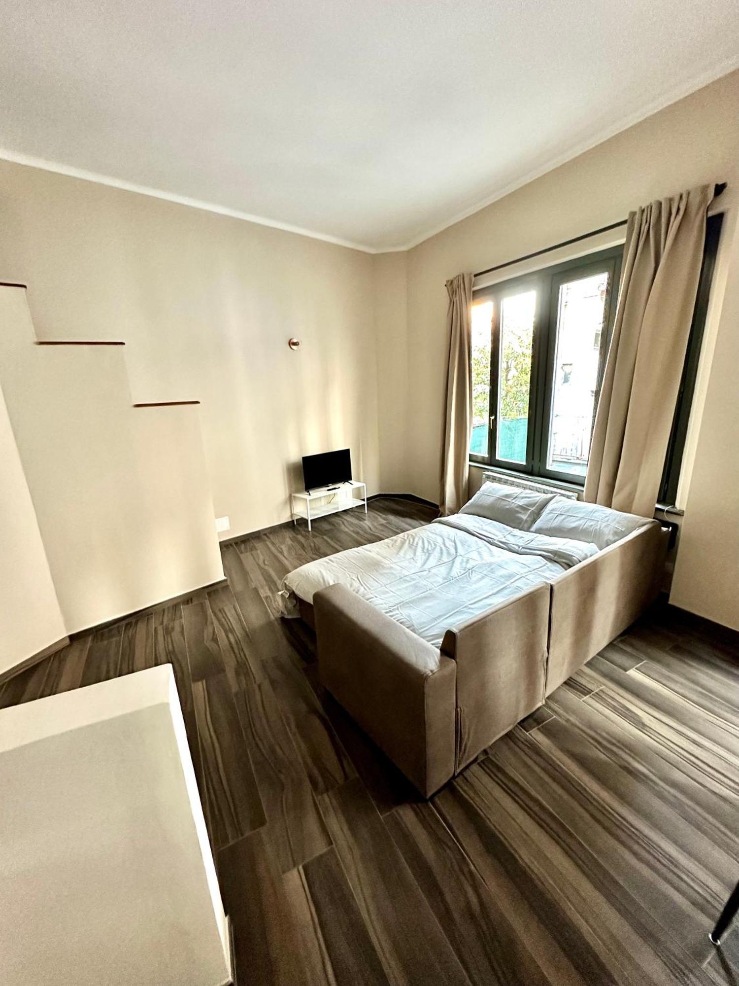 Casa Brescia Apartment Turin Ngoại thất bức ảnh